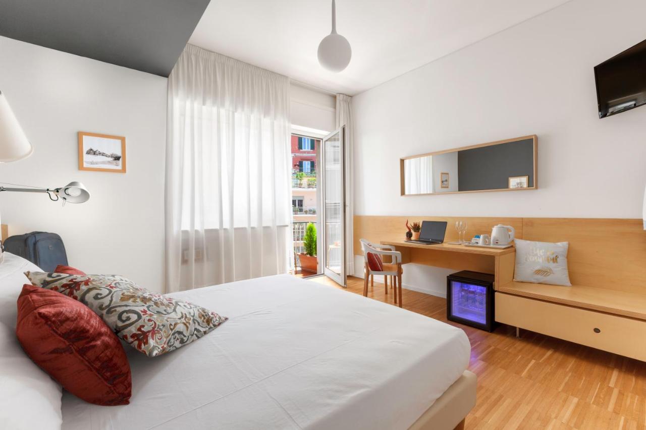 Vivaldo Suite Piazza Dei Martiri - Guest House Napoli Eksteriør billede