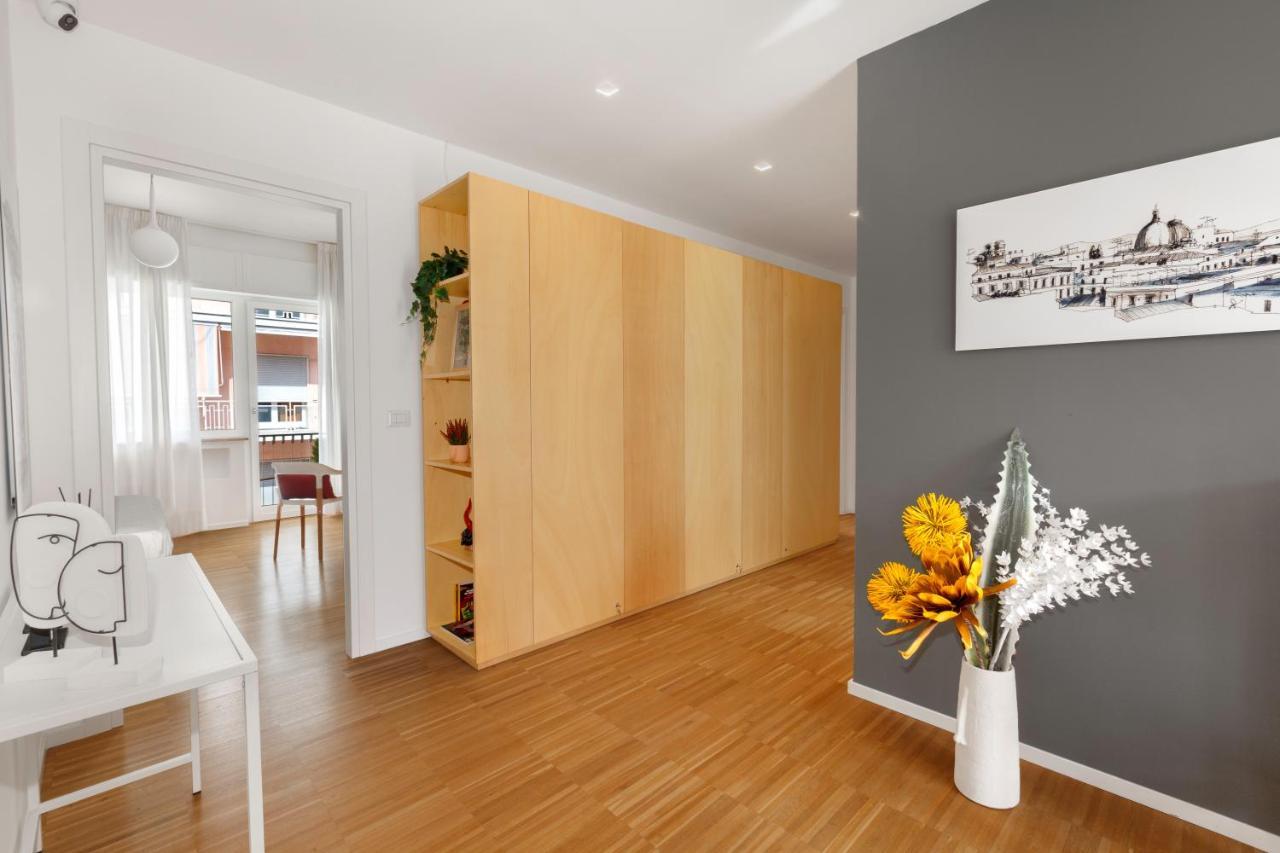 Vivaldo Suite Piazza Dei Martiri - Guest House Napoli Eksteriør billede
